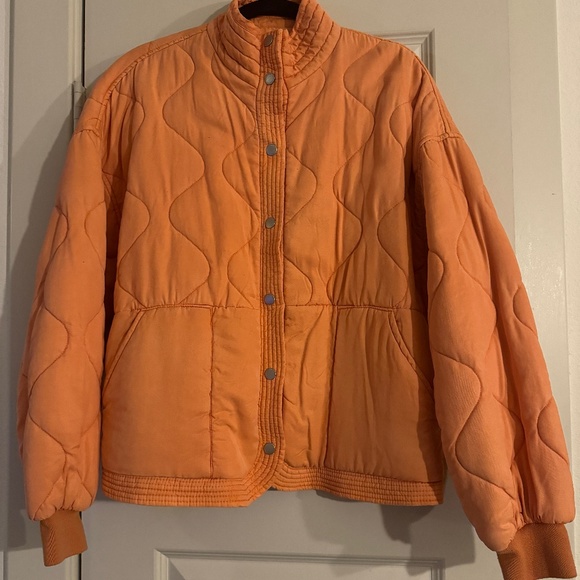 BLANKNYC Womens Luxury Clothing Tencel Drop Shoulder Quilted Jacket - Picture 3 of 6